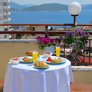 2* Hotel Eden