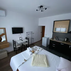 Apartament Elti, Saranda